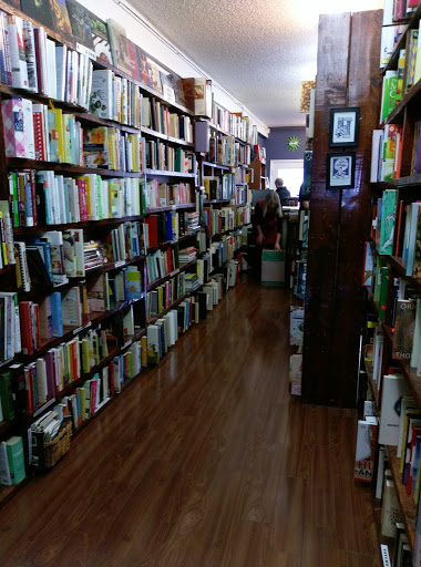 Used Book Store «Bumbershoot Books», reviews and photos, 639 SW 152nd St, Burien, WA 98166, USA