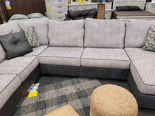 Furniture Store «Furniture and Mattress Warehouse», reviews and photos, 12386 Felch St, Holland, MI 49424, USA