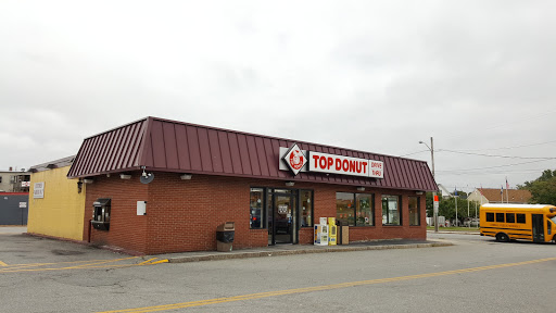 Donut Shop «Top Donut», reviews and photos, 700 Aiken St, Lowell, MA 01850, USA