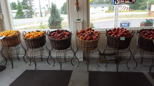 Grocery Store «Lewis River Produce», reviews and photos, 1697 Lewis River Rd, Woodland, WA 98674, USA
