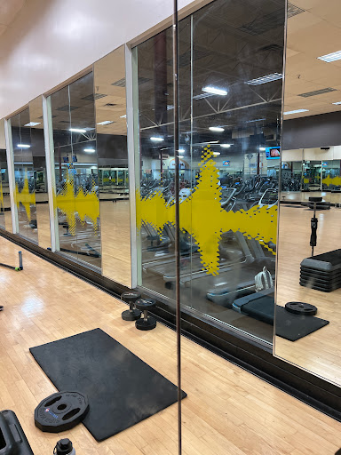 Gym «24 Hour Fitness», reviews and photos, 11420 East Fwy, Jacinto City, TX 77029, USA