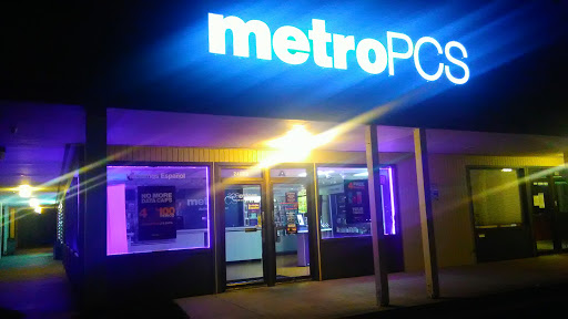 MetroPCS Authorized Dealer, 24823 Pacific Hwy S #104, Kent, WA 98032, USA, 