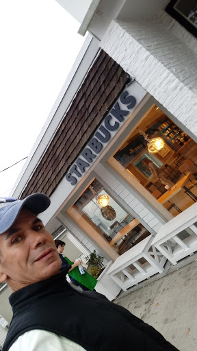Coffee Shop «Starbucks», reviews and photos, 29 NY-27A, Southampton, NY 11968, USA