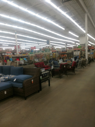 Department Store «Mills Fleet Farm», reviews and photos, 1001 Industrial St, Hudson, WI 54016, USA