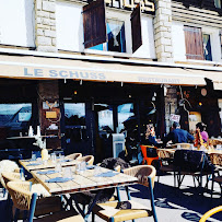 Atmosphère du Restaurant Le Schuss à Bagnères-de-Bigorre - n°15