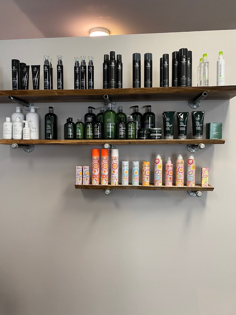 Cuckoo's Nest Salon 08098