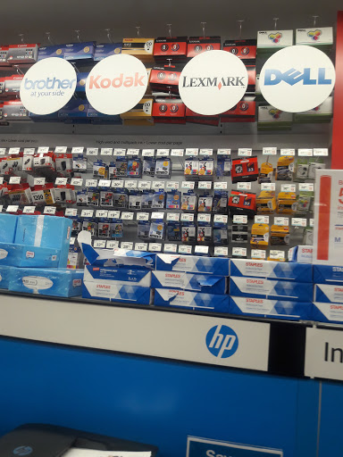 Office Supply Store «Staples», reviews and photos, 91-30 Van Wyck Expy, Jamaica, NY 11418, USA