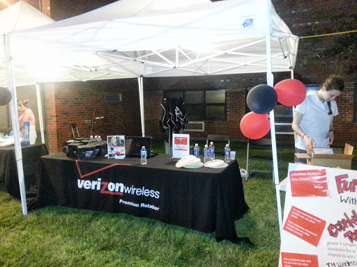 Cell Phone Store «Verizon Wireless and FiOS Retailer - IM Wireless», reviews and photos, 157 Main St, North Reading, MA 01864, USA