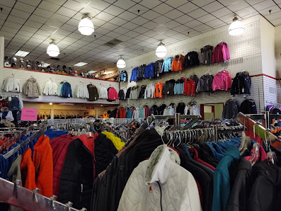 Ski & Snowboard Outlet 9034 Huntington Dr, San Gabriel, CA 91775