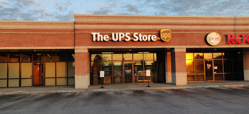 Shipping and Mailing Service «The UPS Store», reviews and photos, 4319 S National Ave, Springfield, MO 65810, USA