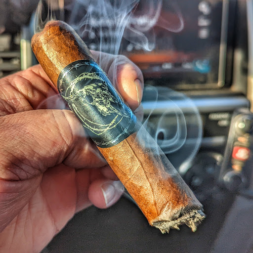 Liquor Store «11th Avenue Liquor», reviews and photos, 1040 SE Hawthorne Blvd, Portland, OR 97214, USA