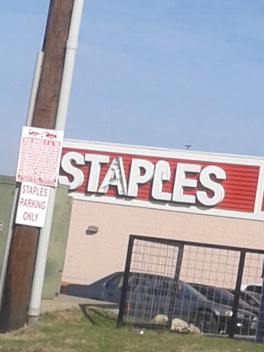 Office Supply Store «Staples», reviews and photos, 1660 S University Dr, Fort Worth, TX 76107, USA