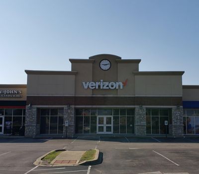 Cell Phone Store «Verizon», reviews and photos, 1118 Veterans Pkwy, Clarksville, IN 47129, USA