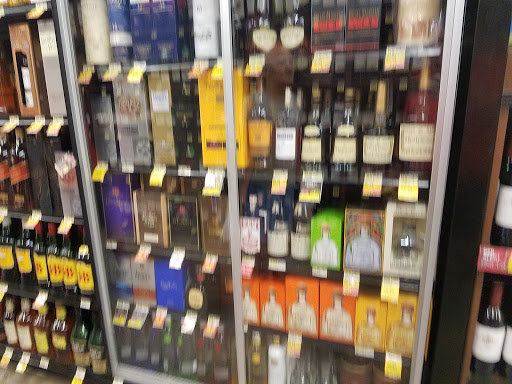 Grocery Store «Jewel-Osco», reviews and photos, 145 S Eastwood Dr, Woodstock, IL 60098, USA