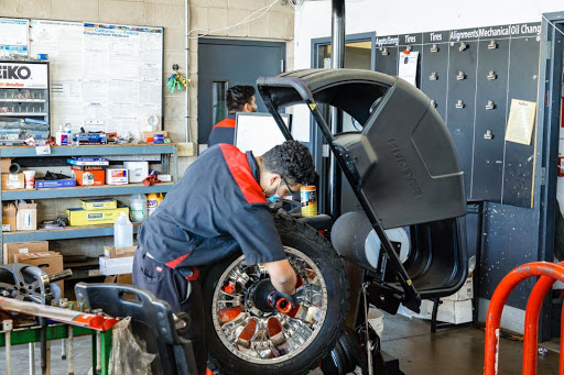 Big Brand Tire & Service image