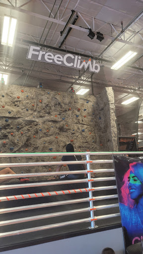 Amusement Center «Sky Zone Trampoline Park», reviews and photos, 14181 S Tamiami Trail #140, Fort Myers, FL 33912, USA