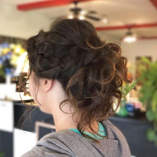 Beauty Salon «Mint Salon And Spa», reviews and photos, 531 North St, Jim Thorpe, PA 18229, USA