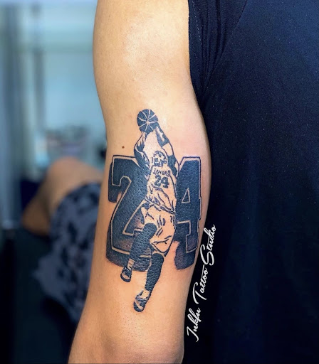 Explore tattoo ideas easy, creative tattoo ideas in Omaha, available at Inkfu Tattoo Studio