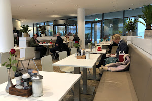Cafe im Atrium