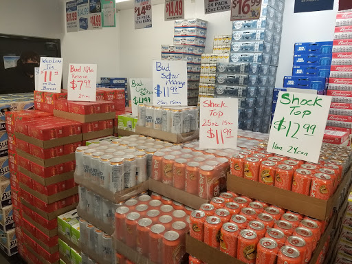 Liquor Store «Dinkytown Wine & Spirits», reviews and photos, 1412 5th St SE, Minneapolis, MN 55414, USA