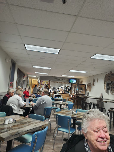 Restaurant «The Brickhouse Cafe», reviews and photos, 212 1st Ave E, Oskaloosa, IA 52577, USA