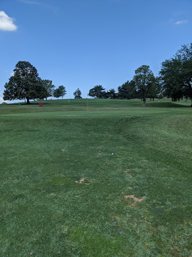 Golf Course «Clifton Park Golf Course», reviews and photos, 2701 St Lo Dr B, Baltimore, MD 21213, USA