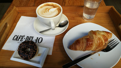 Cafe del 10 photo