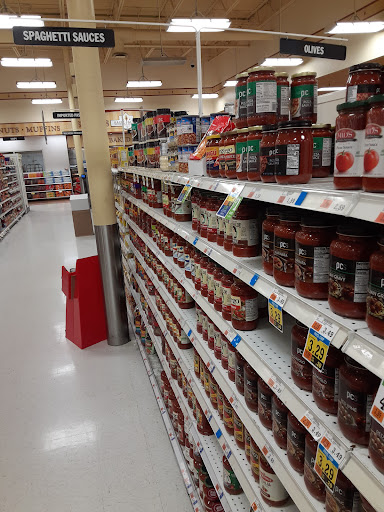 Supermarket «Price Chopper», reviews and photos, 564 SW Cutoff, Worcester, MA 01610, USA