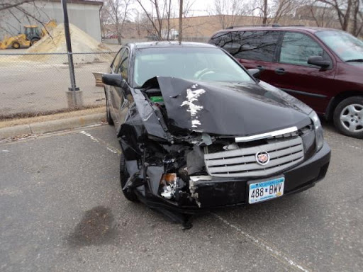 Auto Body Shop «Maaco Collision Repair & Auto Painting», reviews and photos, 8765 Jefferson Hwy, Osseo, MN 55369, USA