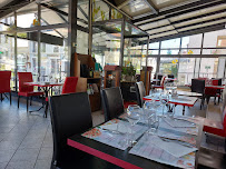 Atmosphère du Restaurant français La Renaissance à Oullins-Pierre-Bénite - n°1