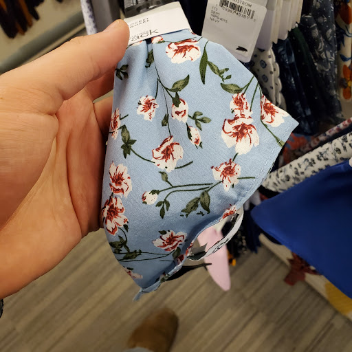 Department Store «Nordstrom Rack Lincoln Park», reviews and photos, 1551 N Sheffield Ave, Chicago, IL 60642, USA