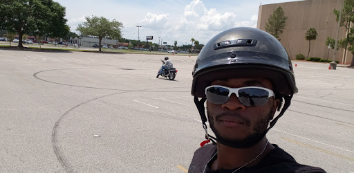 Motorcycle Parts Store «KIRKLAND MOTORCYCLES», reviews and photos, 12313 Club Dr, Tampa, FL 33612, USA