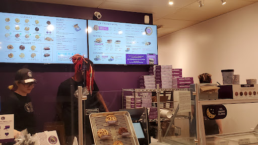 Cookie Shop «Insomnia Cookies», reviews and photos, 2209 N High St, Columbus, OH 43201, USA
