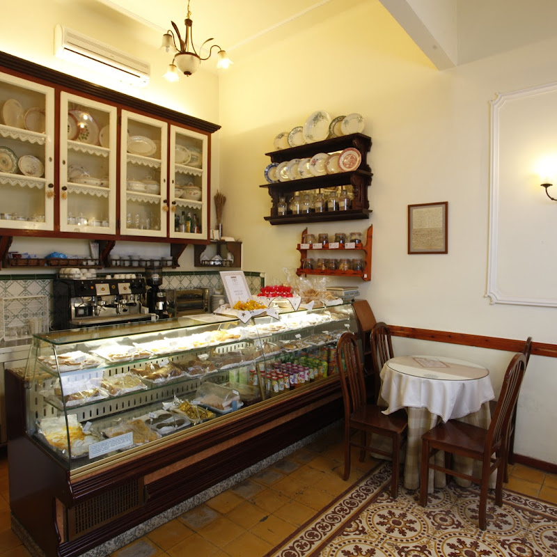 The House of Isabel - Pastry & Tea Room