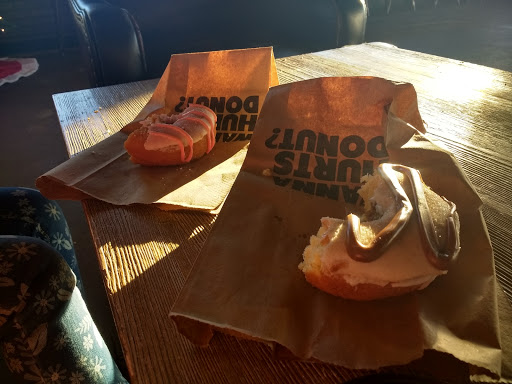 Donut Shop «Hurts Donut», reviews and photos, 7010 W 21st St, Wichita, KS 67205, USA