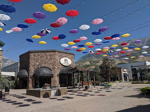 Shopping Mall «The Shops At Riverwoods», reviews and photos, 4801 N University Ave, Provo, UT 84604, USA