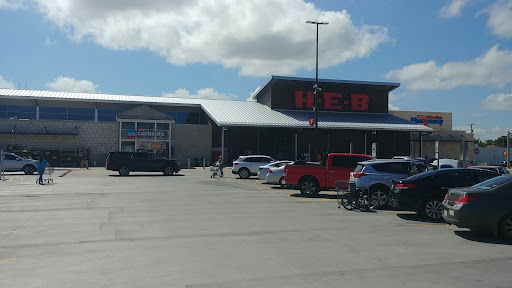 Grocery Store «H-E-B Grocery», reviews and photos, 300 Main St, Kerrville, TX 78028, USA