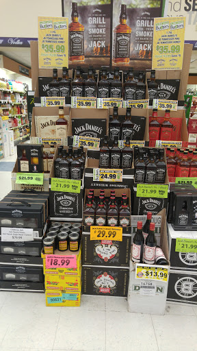 State Liquor Store «NH Liquor & Wine Outlet», reviews and photos, I-95, Hampton, NH 03843, USA