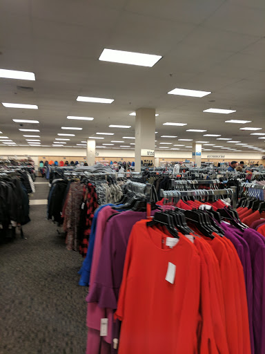 Department Store «Nordstrom Rack Middlesex Commons», reviews and photos, 43 Middlesex Turnpike #5, Burlington, MA 01803, USA