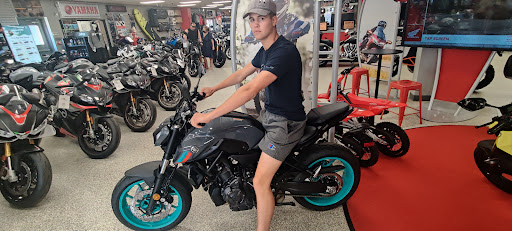 Motorcycle Dealer «Blackmans Cycle Center Service», reviews and photos, 4911 Buckeye Rd, Emmaus, PA 18049, USA