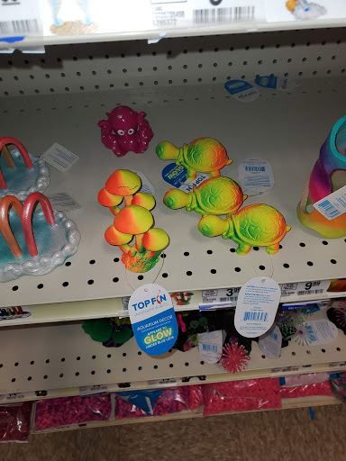 Pet Supply Store «PetSmart», reviews and photos, 5050 SE 14th St, Des Moines, IA 50320, USA