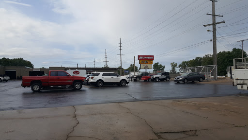 Tire Shop «Monteith’s Best-One Tire & Auto Care – Warsaw», reviews and photos, 1606 N Detroit St, Warsaw, IN 46580, USA