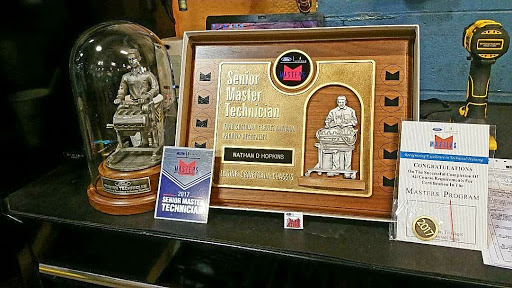 Used Car Dealer «John Bleakley Ford», reviews and photos, 870 Thornton Rd, Lithia Springs, GA 30122, USA