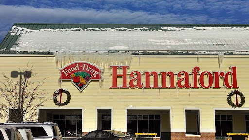 Grocery Store «Hannaford Supermarket», reviews and photos, 65 Gray Rd, Falmouth, ME 04105, USA