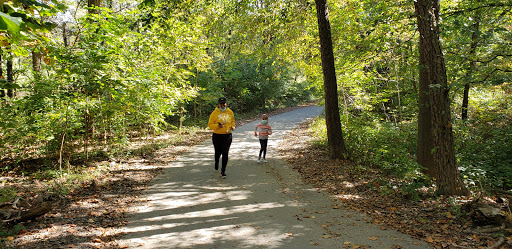 Park «Barcroft Park», reviews and photos, 4200 S Four Mile Run Dr, Arlington, VA 22206, USA