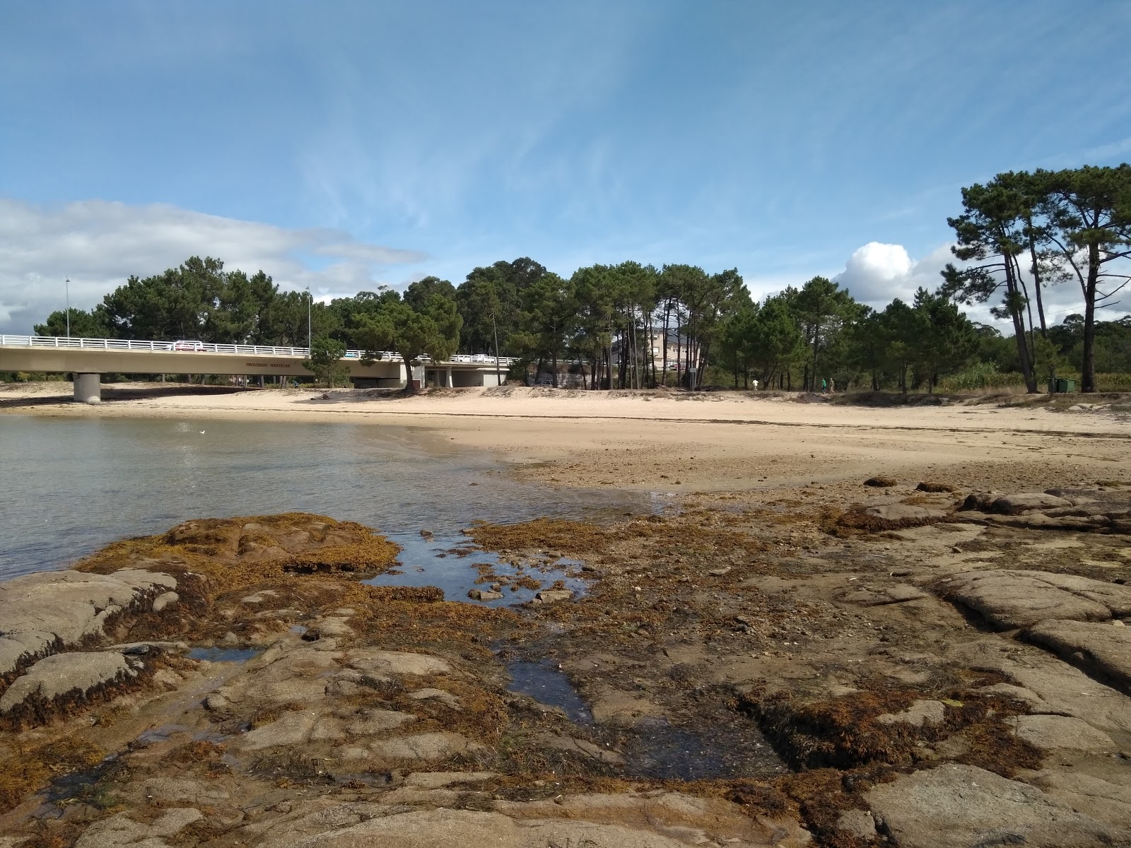 Photo de Castelete beach avec un niveau de propreté de assez propre