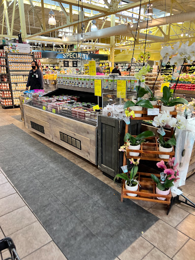 Grocery Store «Whole Foods Market», reviews and photos, 821 W Lancaster Ave, Wayne, PA 19087, USA