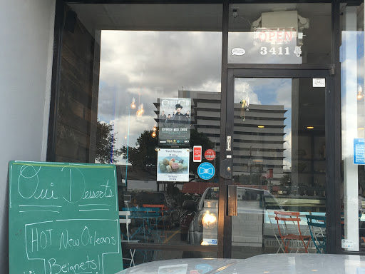 Bakery «Oui Desserts», reviews and photos, 3411 Kirby Dr, Houston, TX 77098, USA