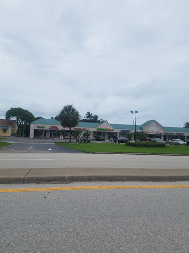 Car Battery Store «Batteries Plus Bulbs», reviews and photos, 1811 Tamiami Trail N, Naples, FL 34102, USA