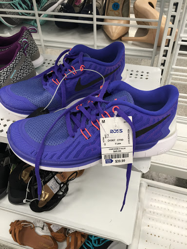 Clothing Store «Ross Dress for Less», reviews and photos, 2870 Chapel Hill Rd, Douglasville, GA 30135, USA